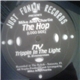 Mike & Charlie / NV - The Hop / Trippin' In The Light
